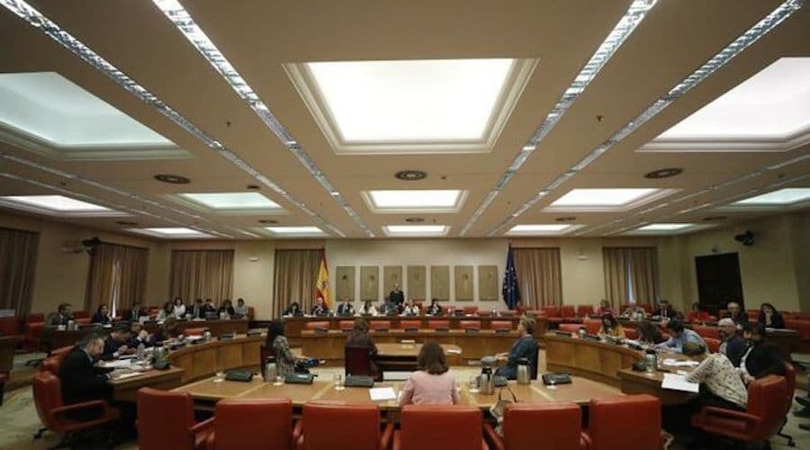 LA DIPUTACIÓN PERMANENTE DEL CONGRESO DE LOS DIPUTADOS CONVALIDA EL REAL DECRETO-LEY SOBRE ALQUILERES.