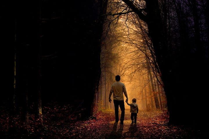 ESTADO DE ALARMA: MENORES DE CATORCE AÑOS PODRAN SALIR A PASEAR TODOS LOS DIAS UNA HORA