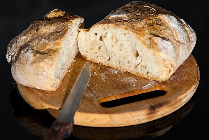 CONDENADO POR ROBAR UN BOCADILLO